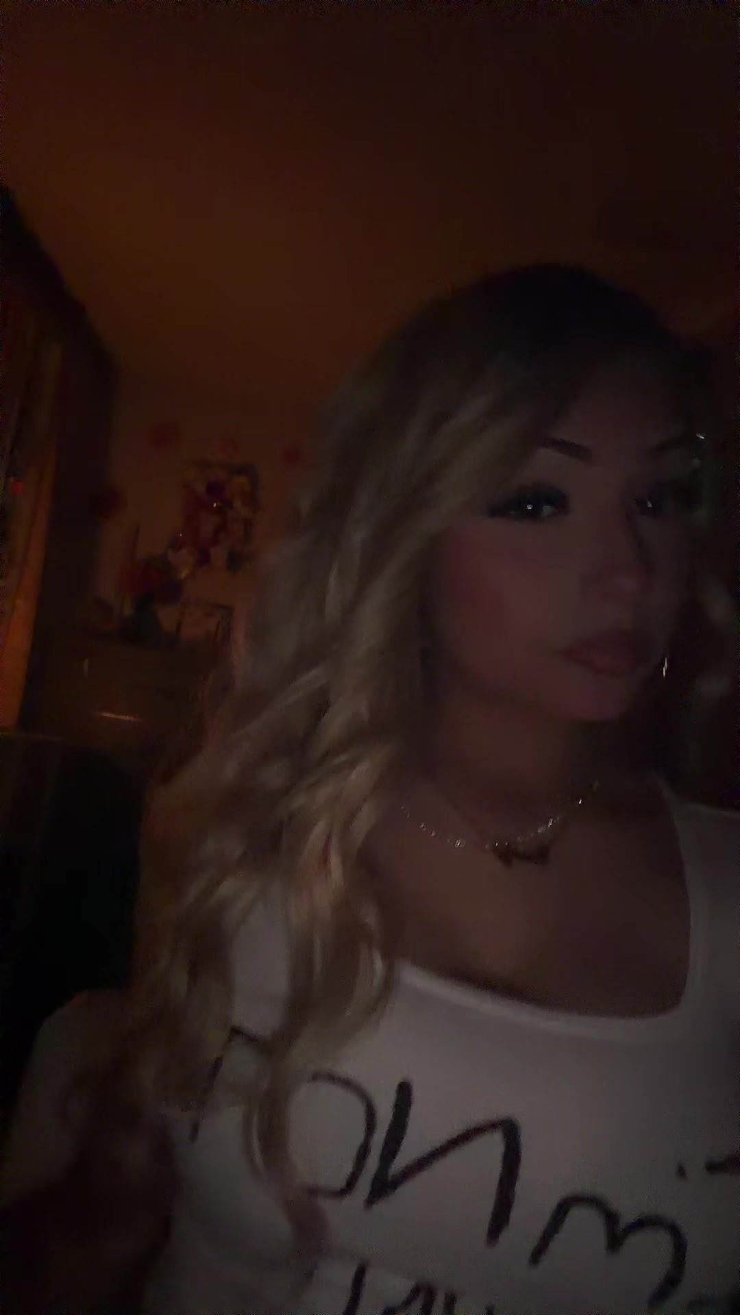 @Emi