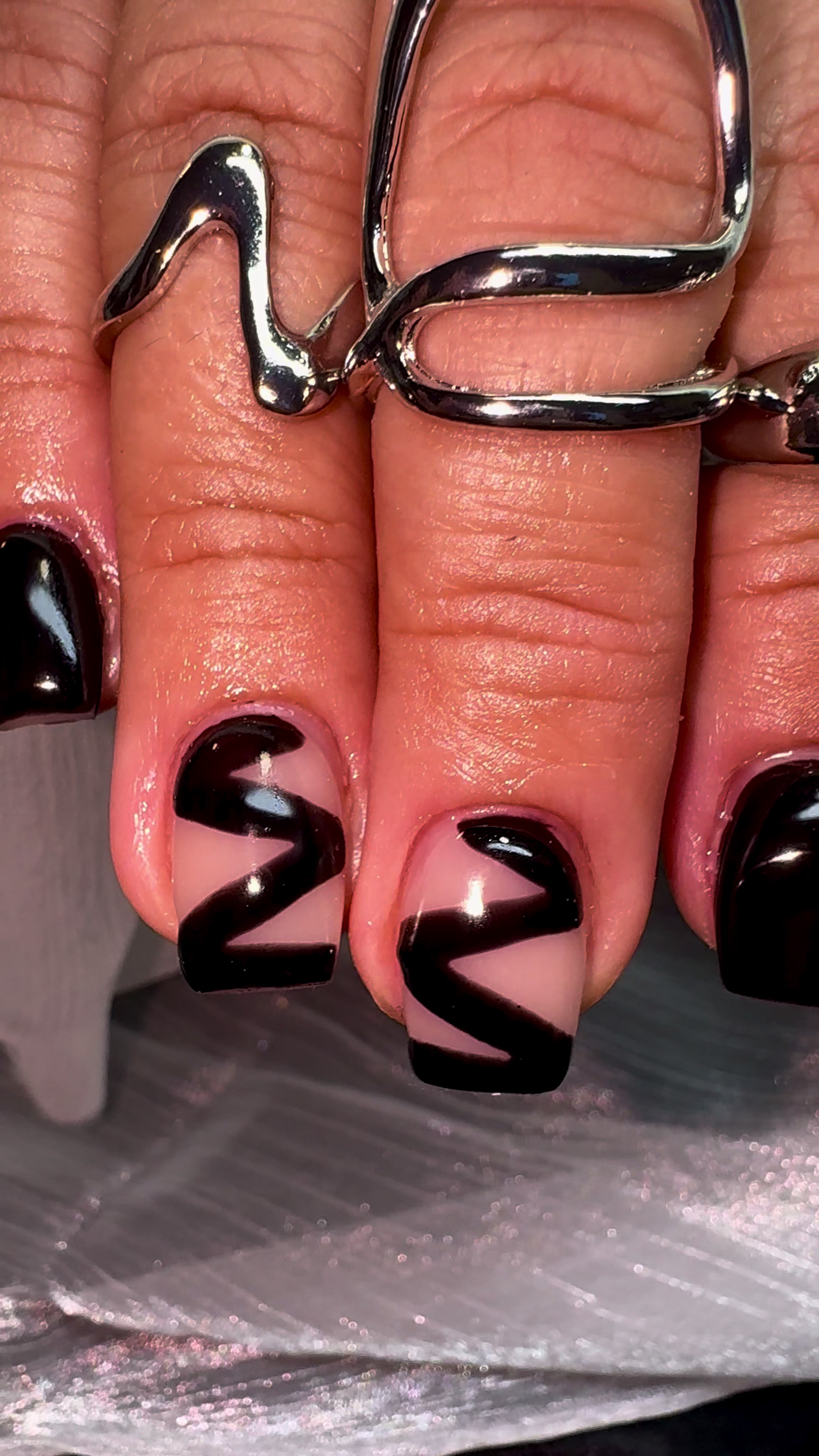 @sol.allure.nails