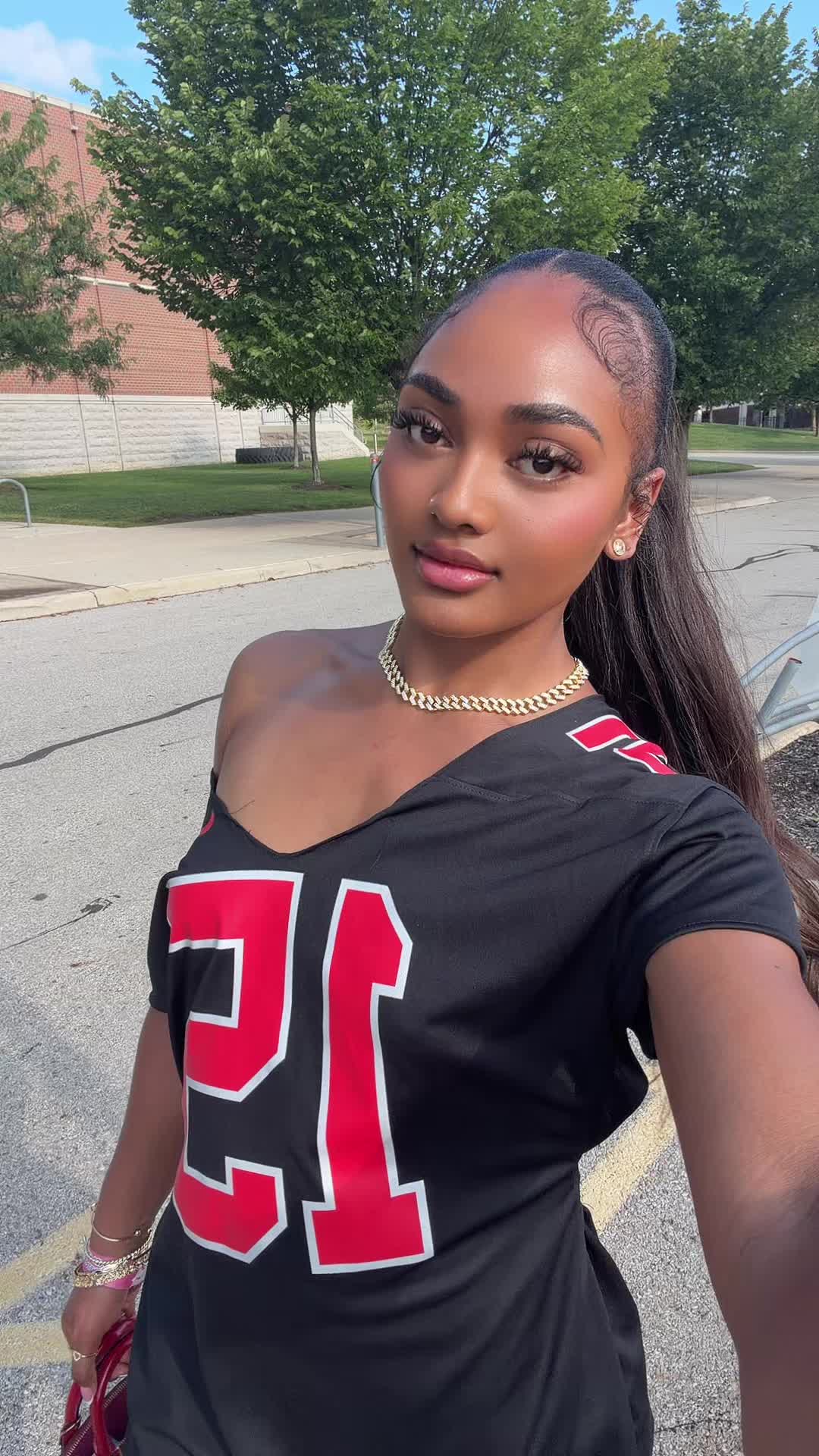 @jjaneedoee