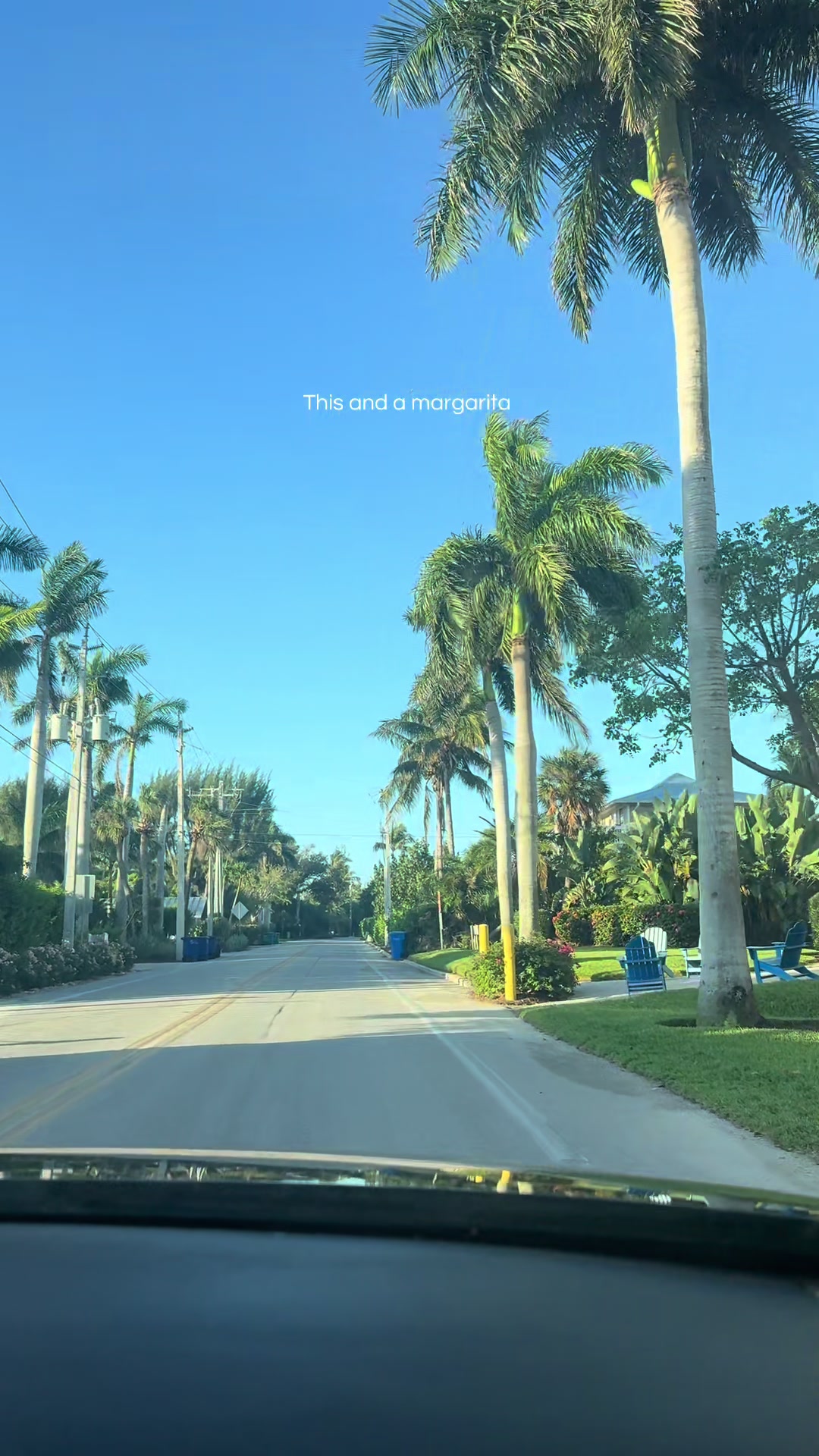 @Nicole | Travel & Life