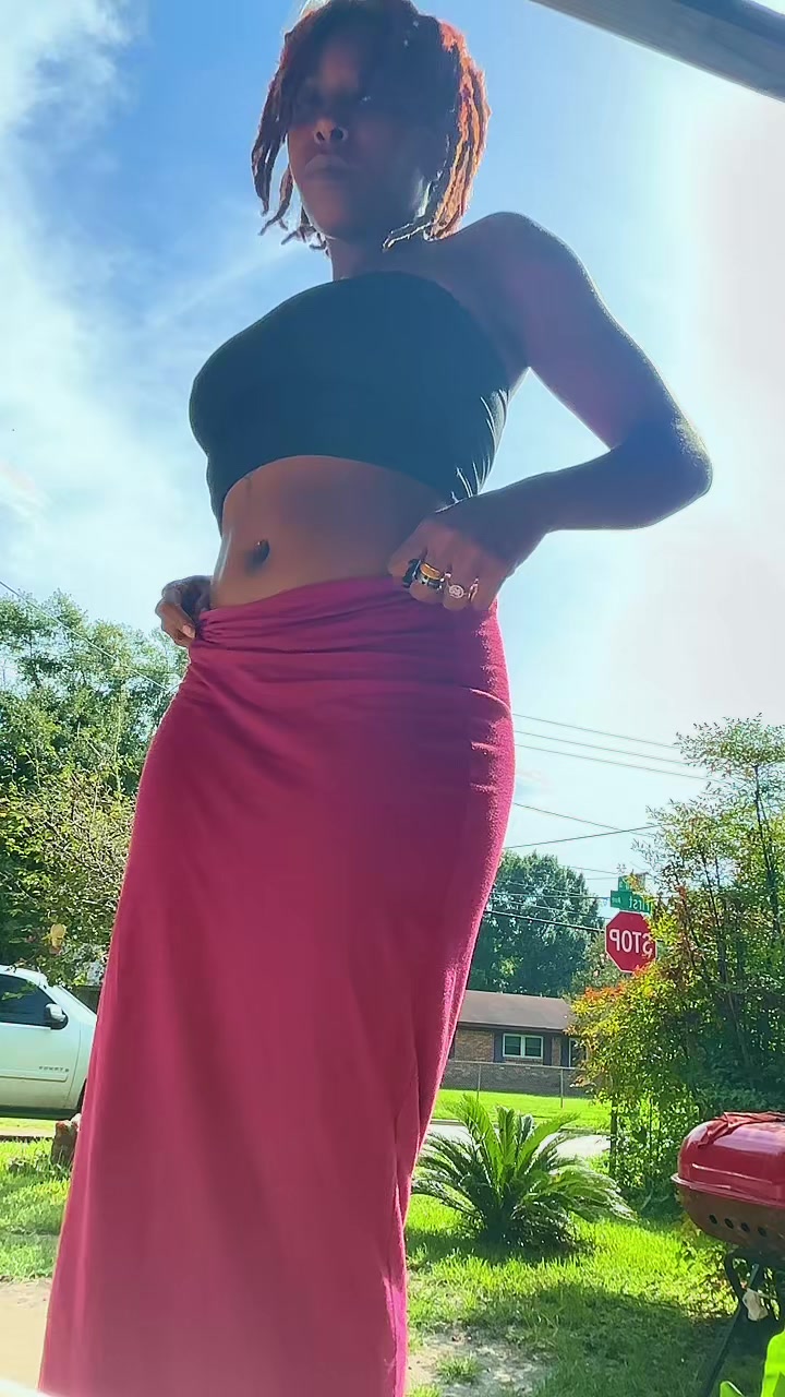 @SmirskyMonroe