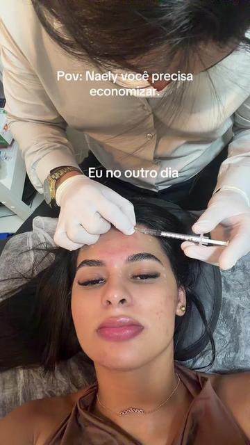 @naelypereira