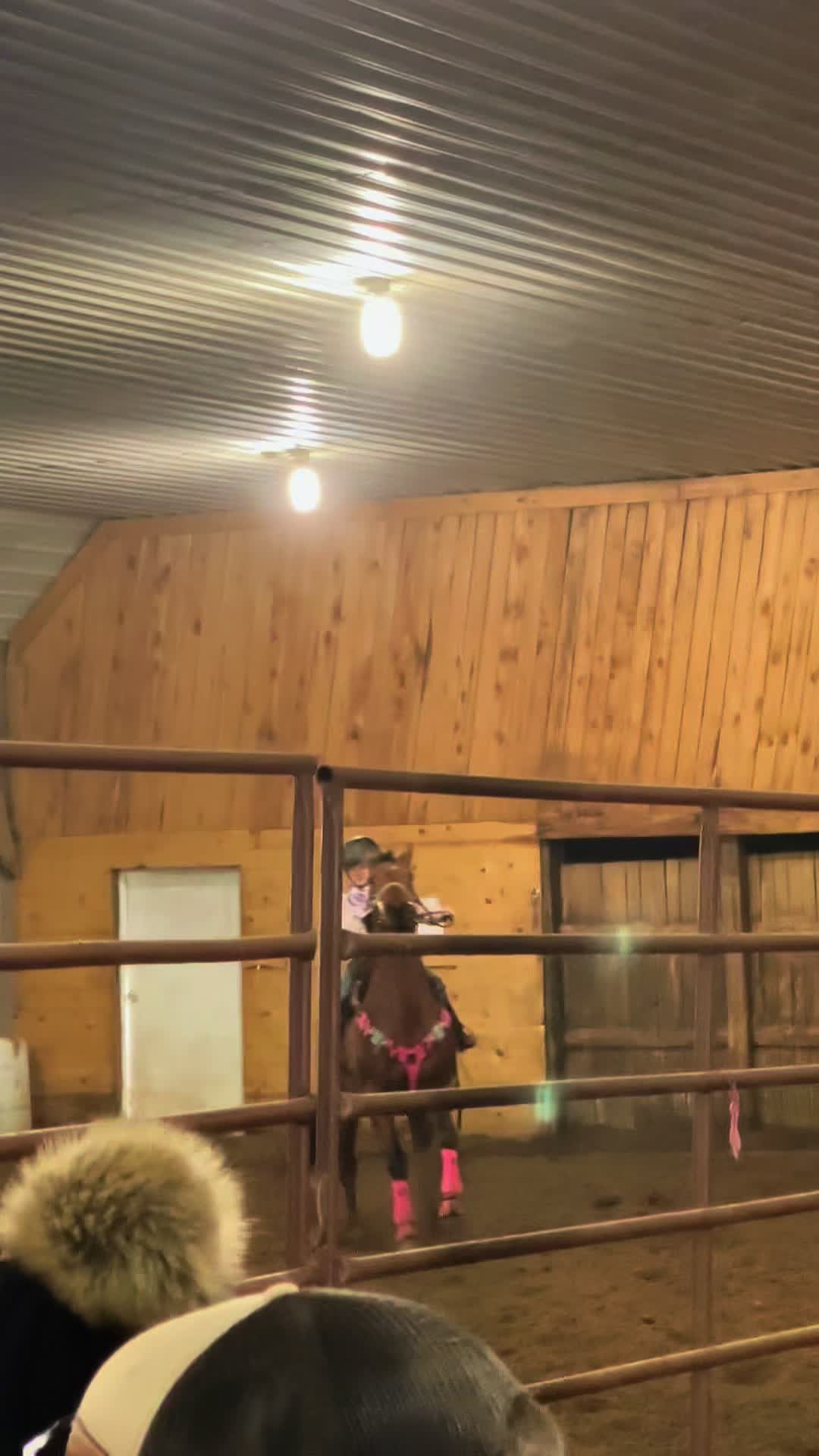 @Heinrich🐴👧👧