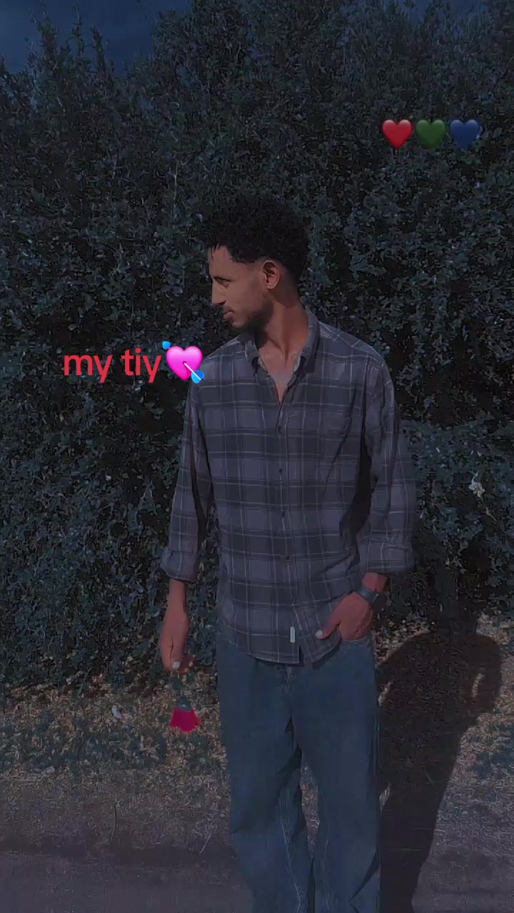 @Amaan🍫