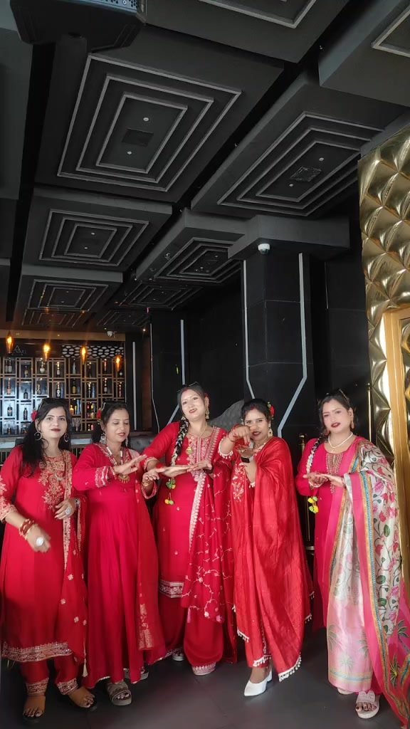 @Dream Girl Mamta