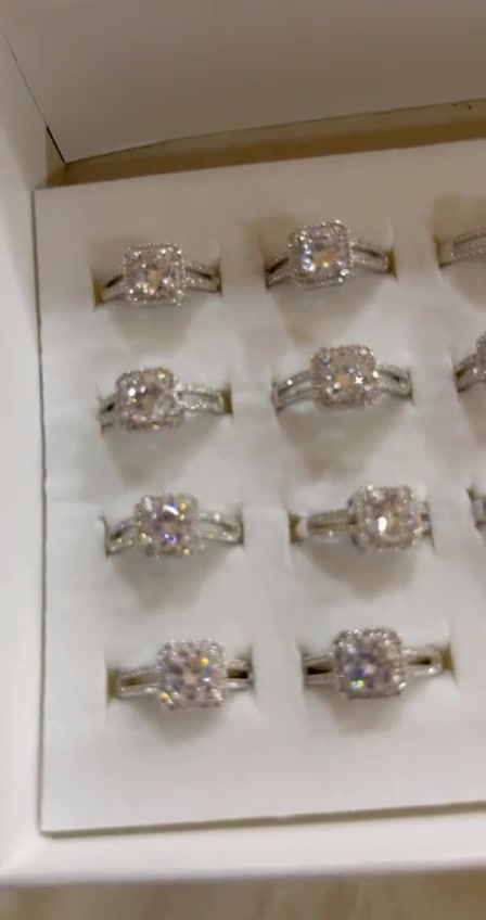 @Chiquebridals