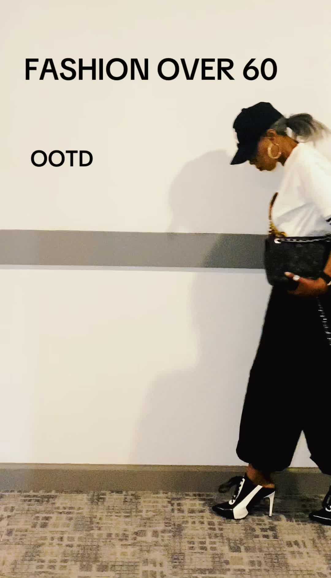 @deb_jones1 fashion/thriftstyle
