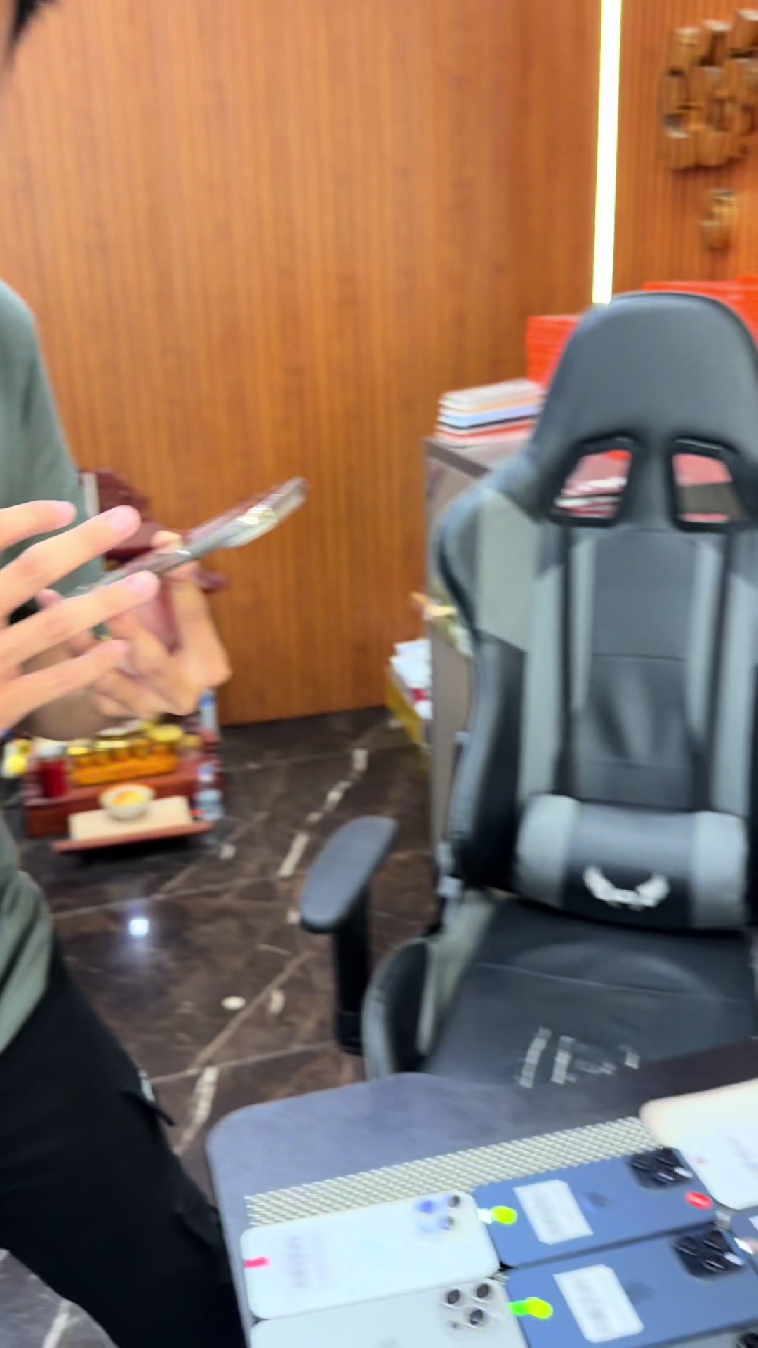 @thayloyy