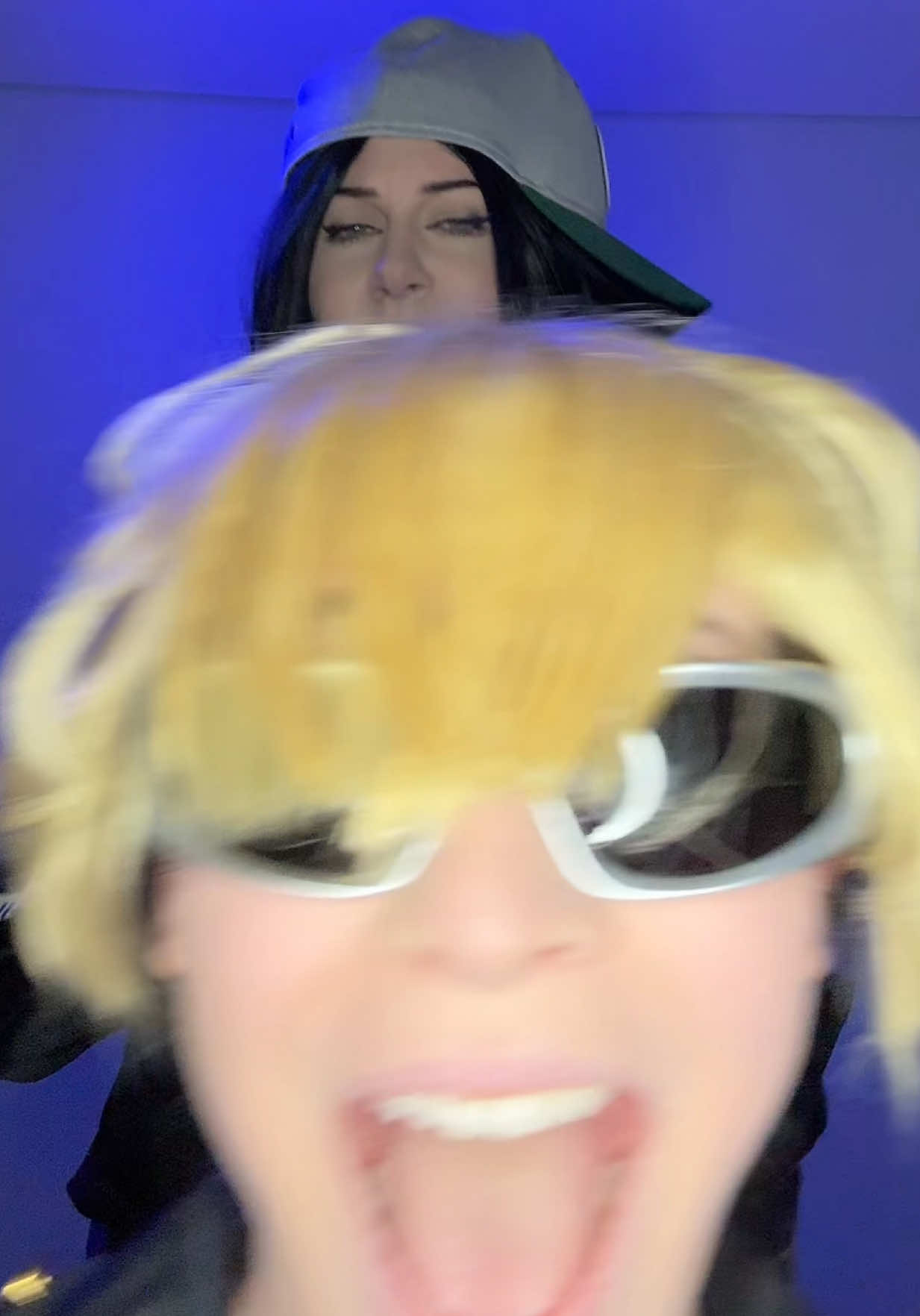 @WhatTheFandom