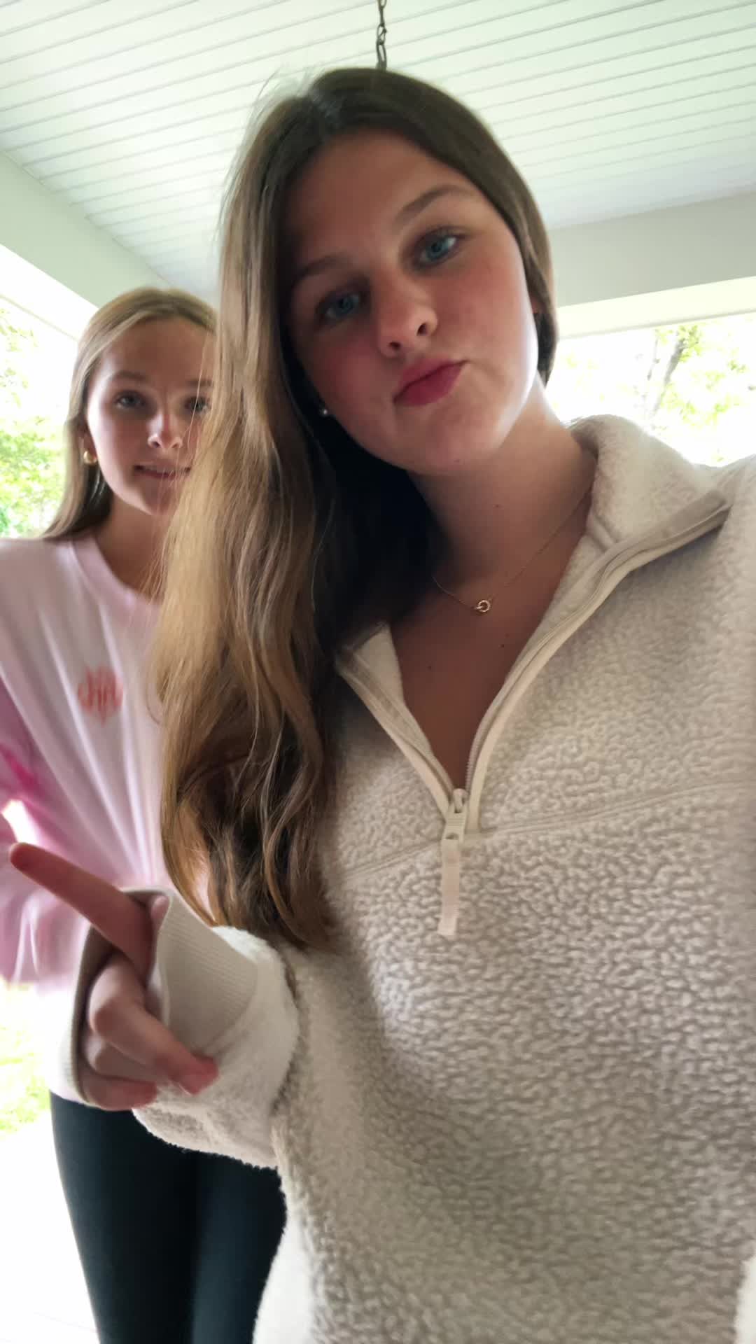 @vivienne