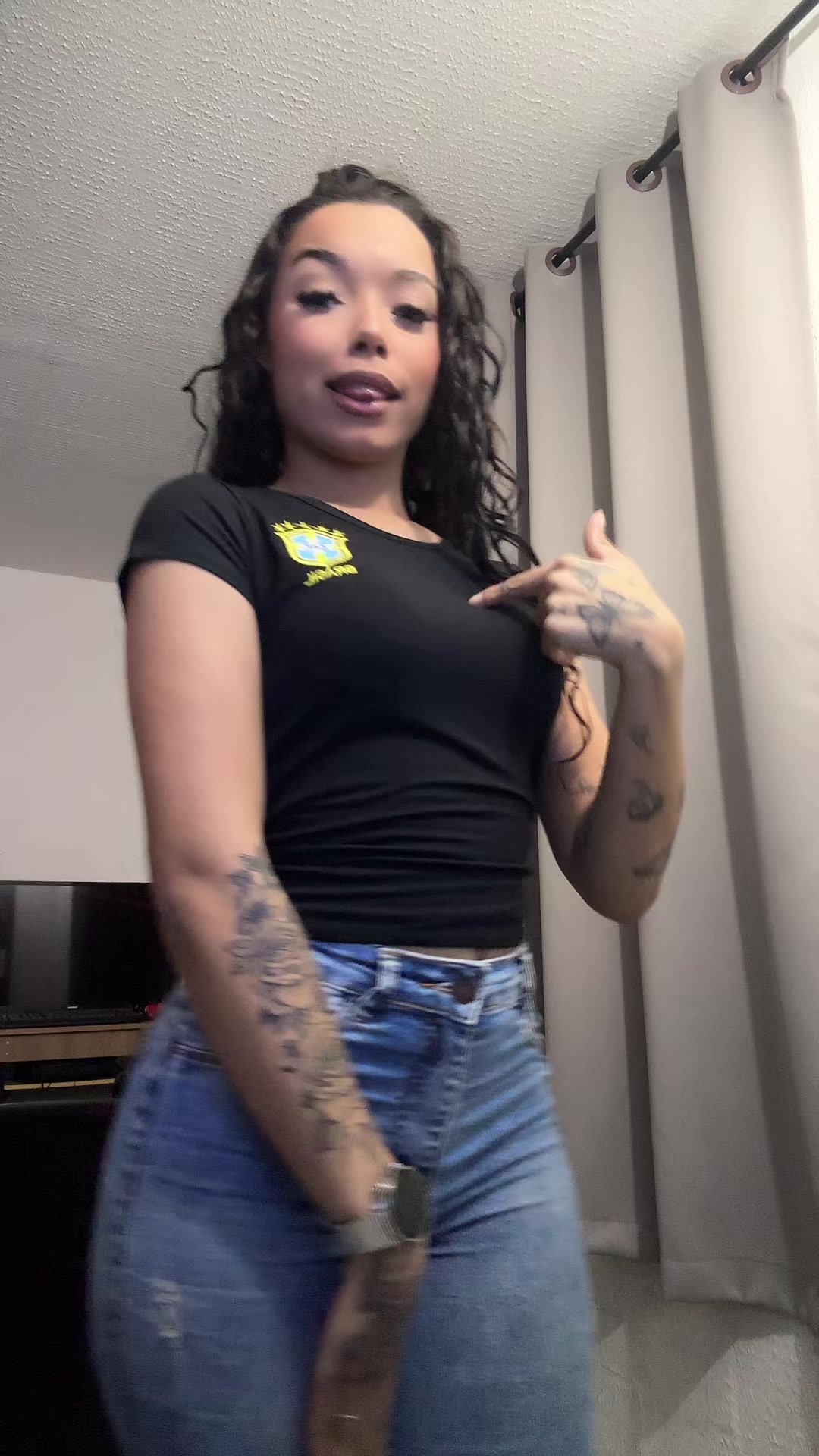 @_aferreiraa__