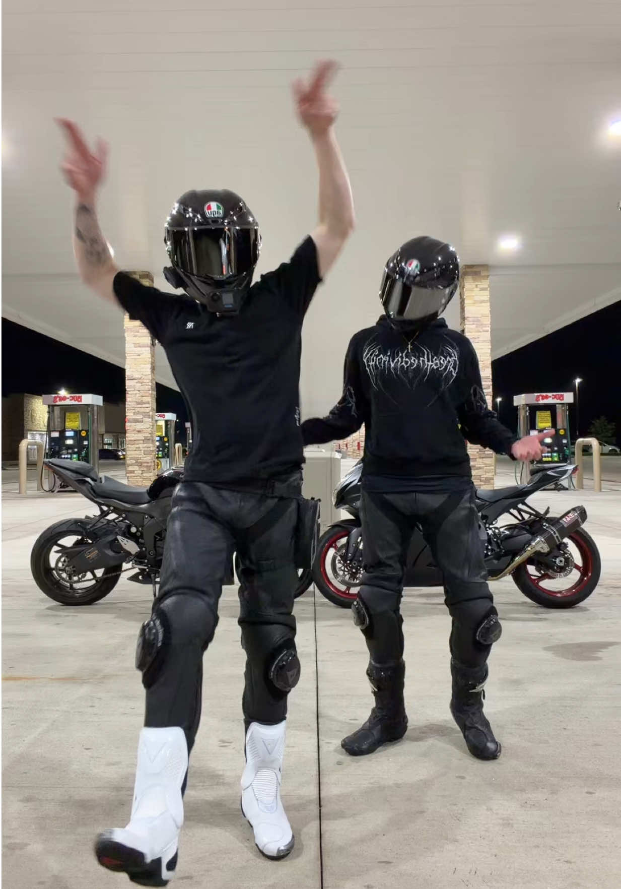 @DancingMoto