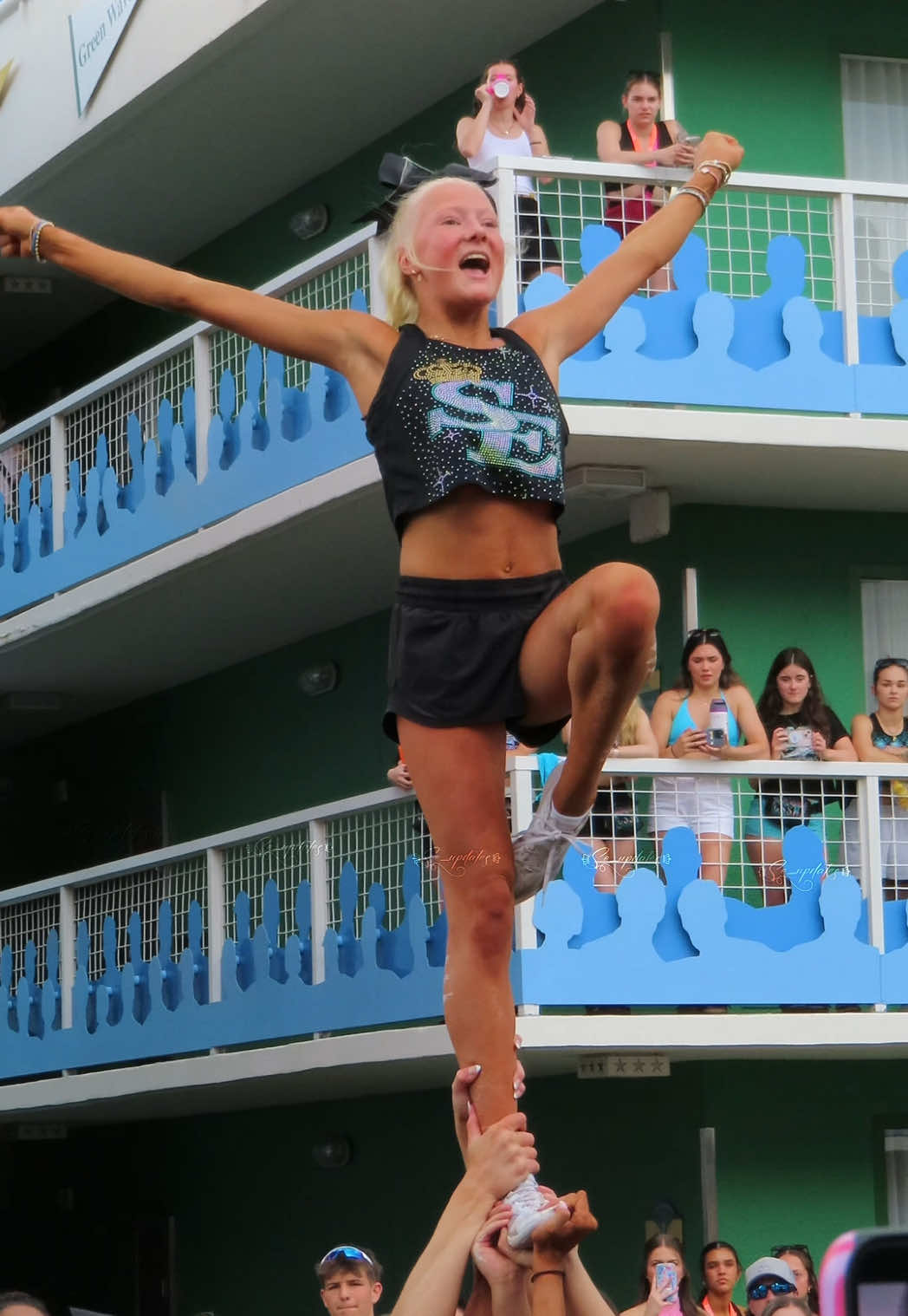 @senior elite