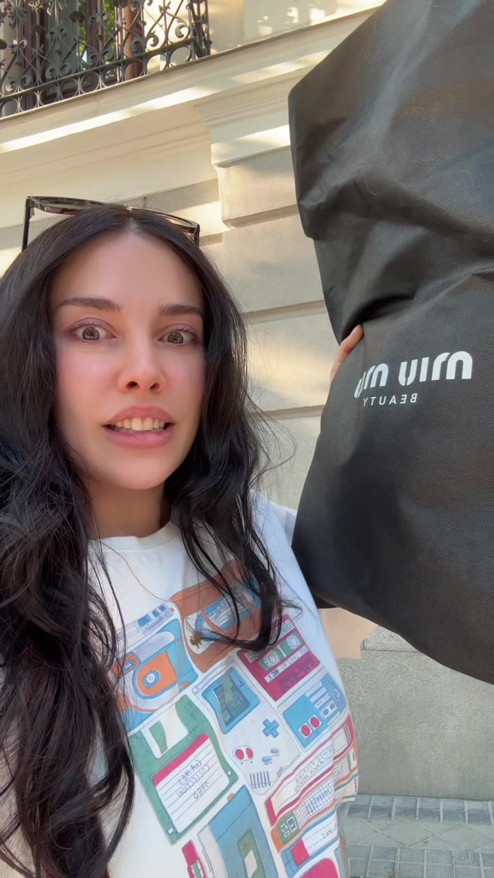 @Ecem Taşer