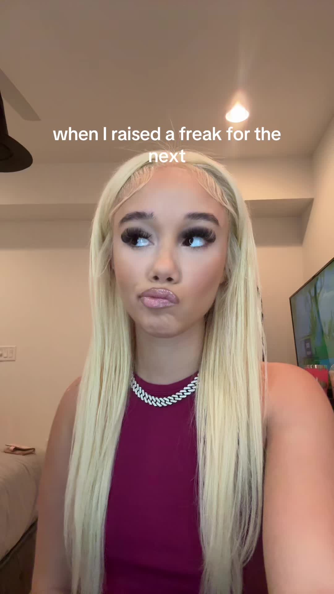 @🐰