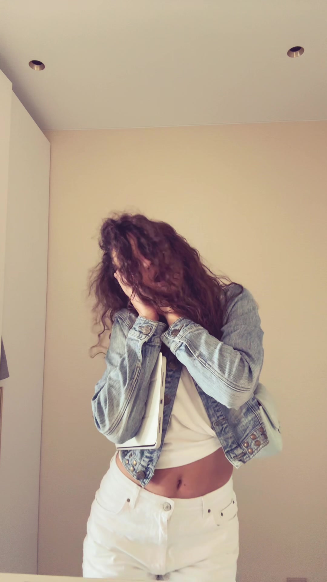 @лиза