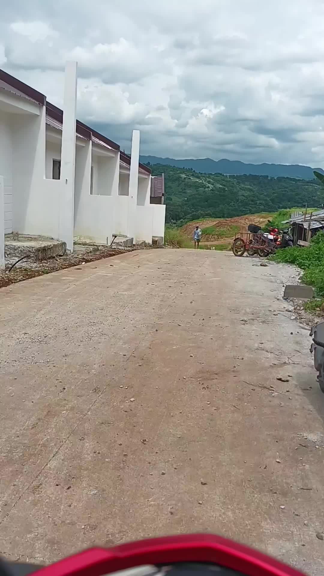@Dhinz 29🇵🇭