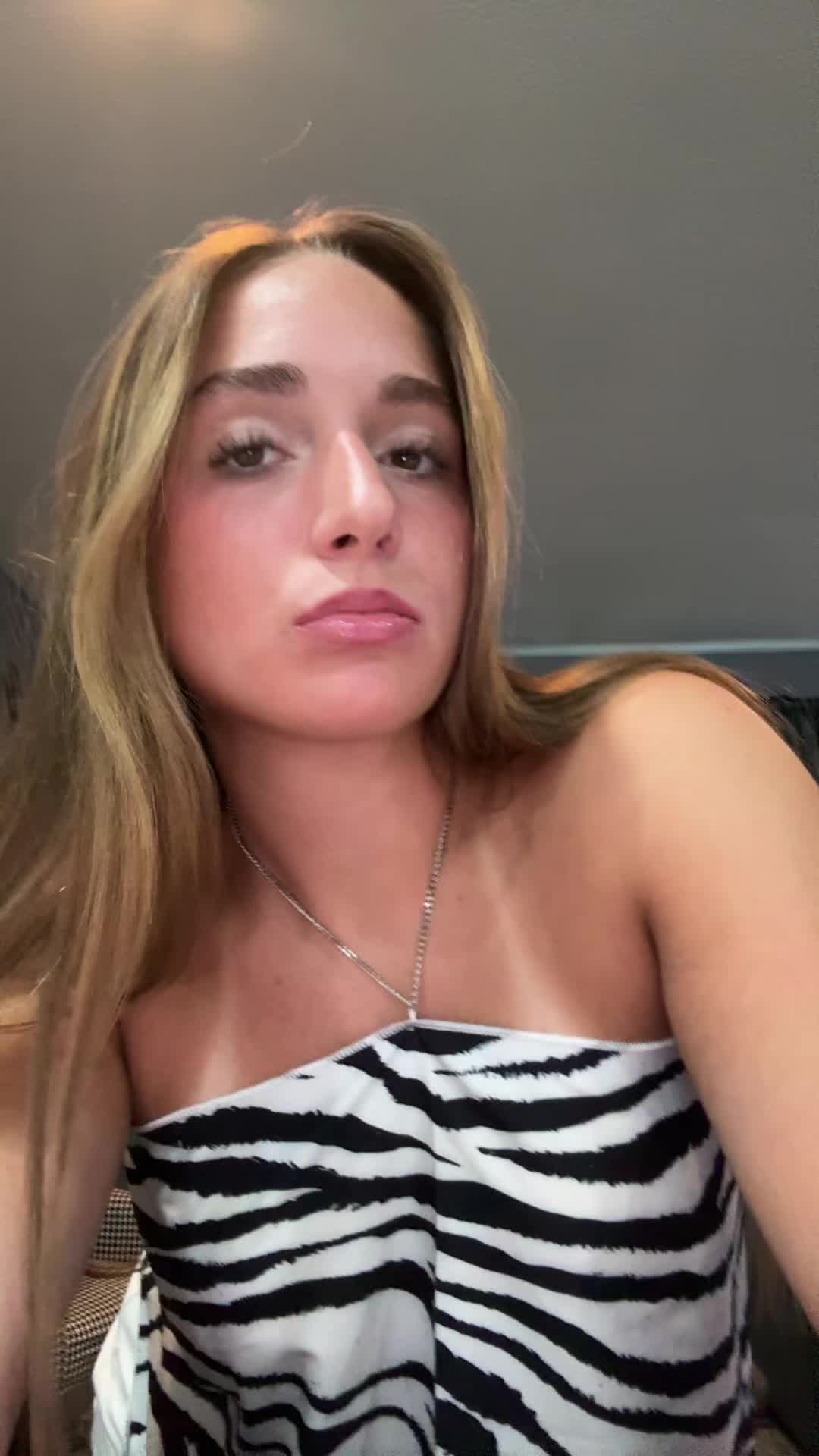 @ella