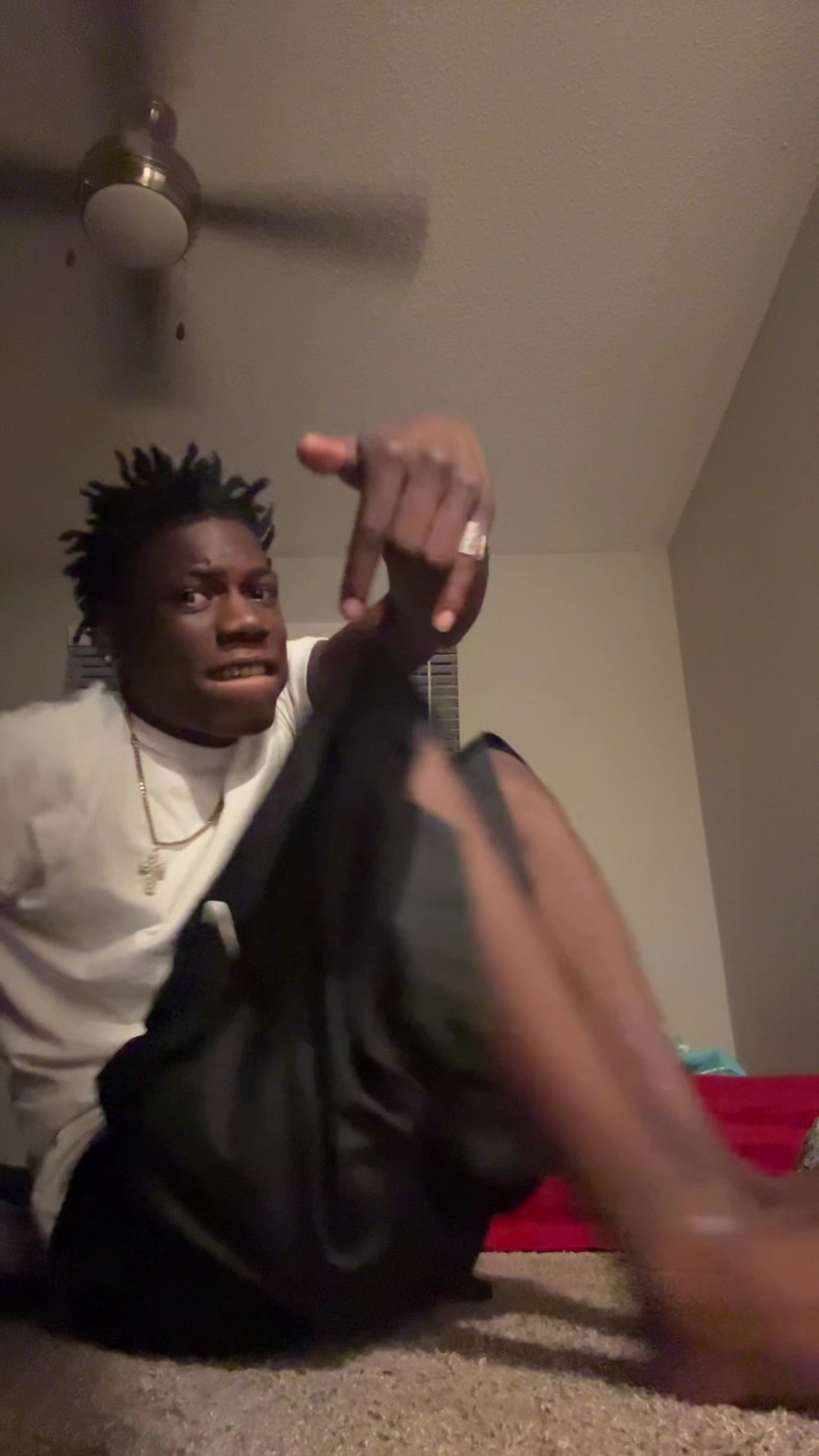 @Mr let me in dat twat