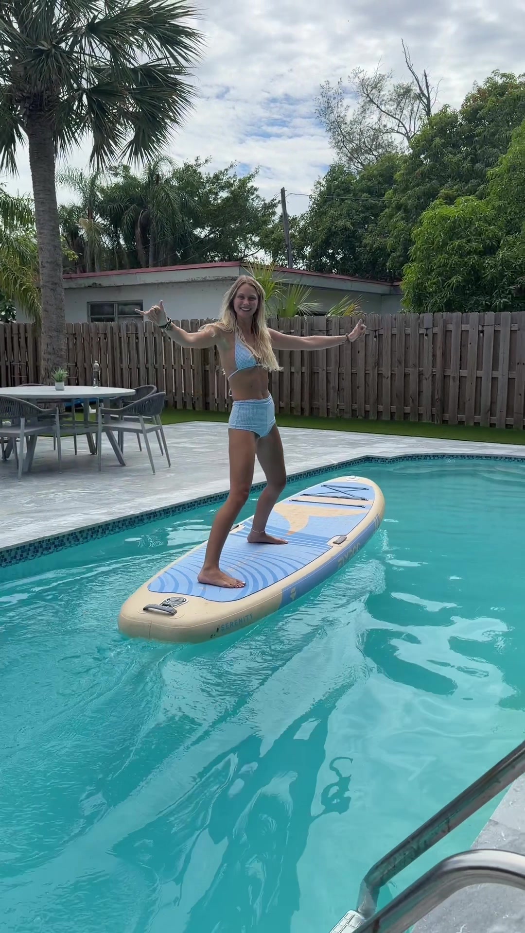 @peachyprimetv