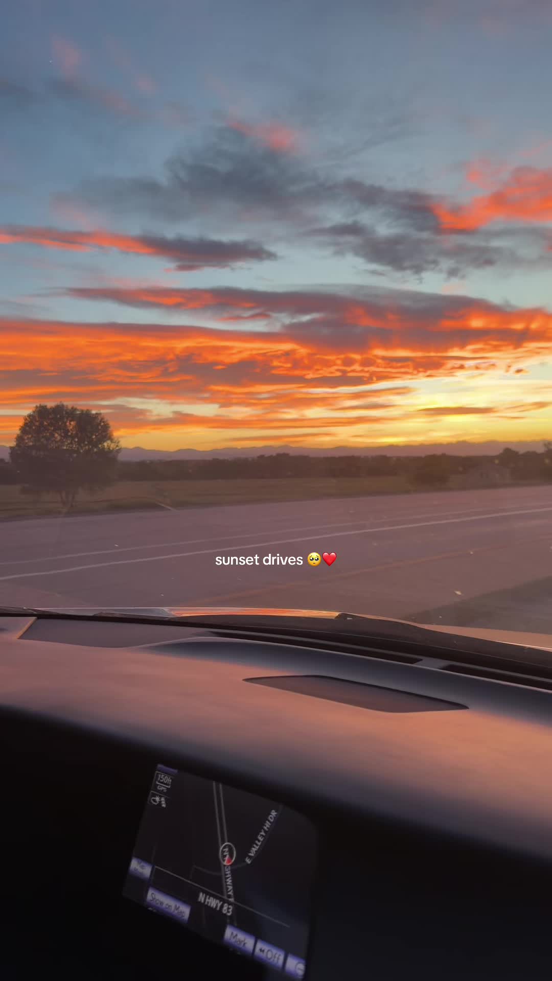 @Matt & Shannon | Travel 🌎🌍🌏