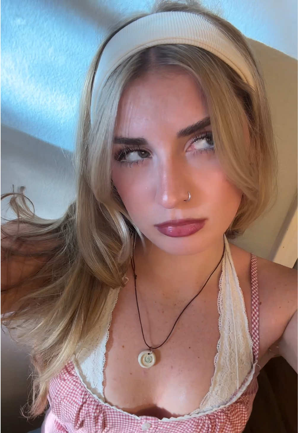 @</3
