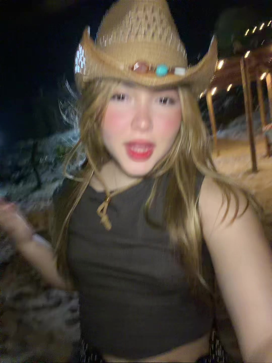 @rousita🪭