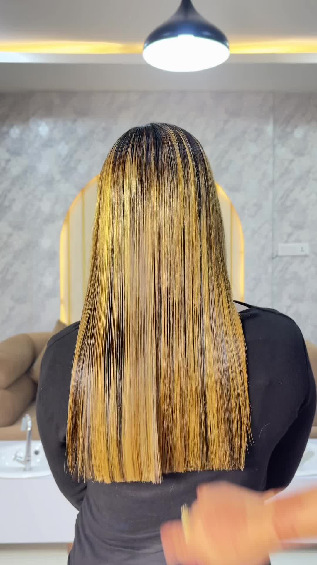 @QUEEN BEAUTY SALON & AACDEMY