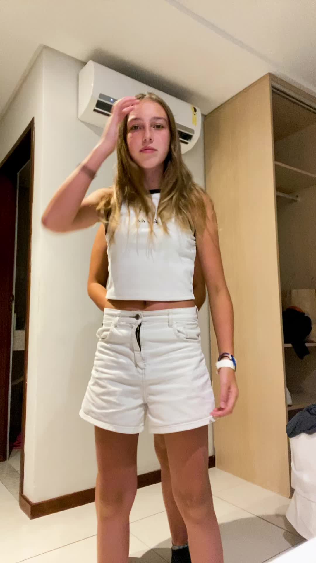 @v&rsquo;