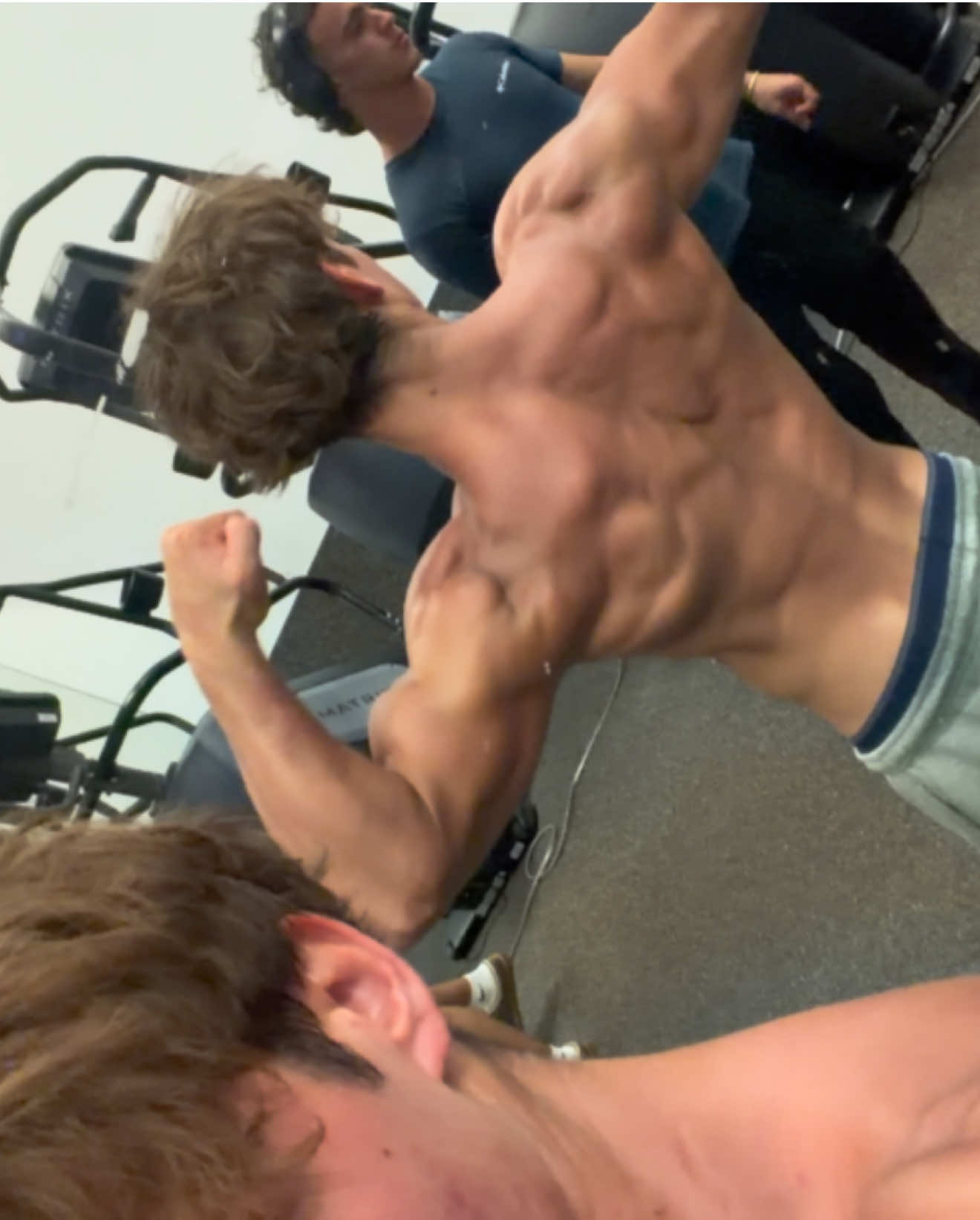 @dylan.lopezz__