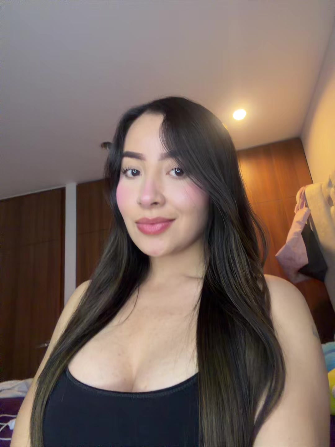 @valecadena23