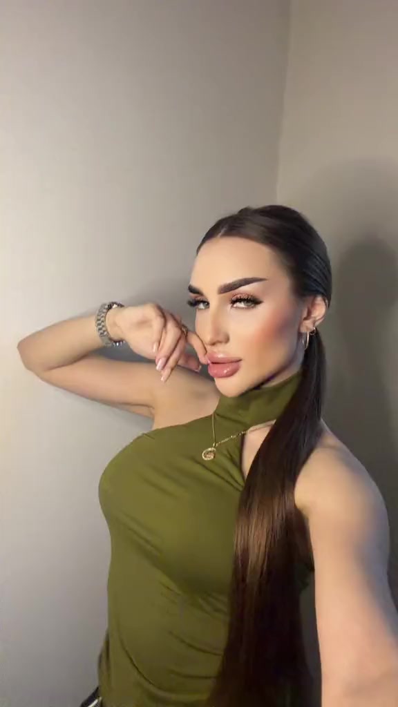 @𝑺𝒂𝒌𝒊𝒔𝒉𝒂🌺