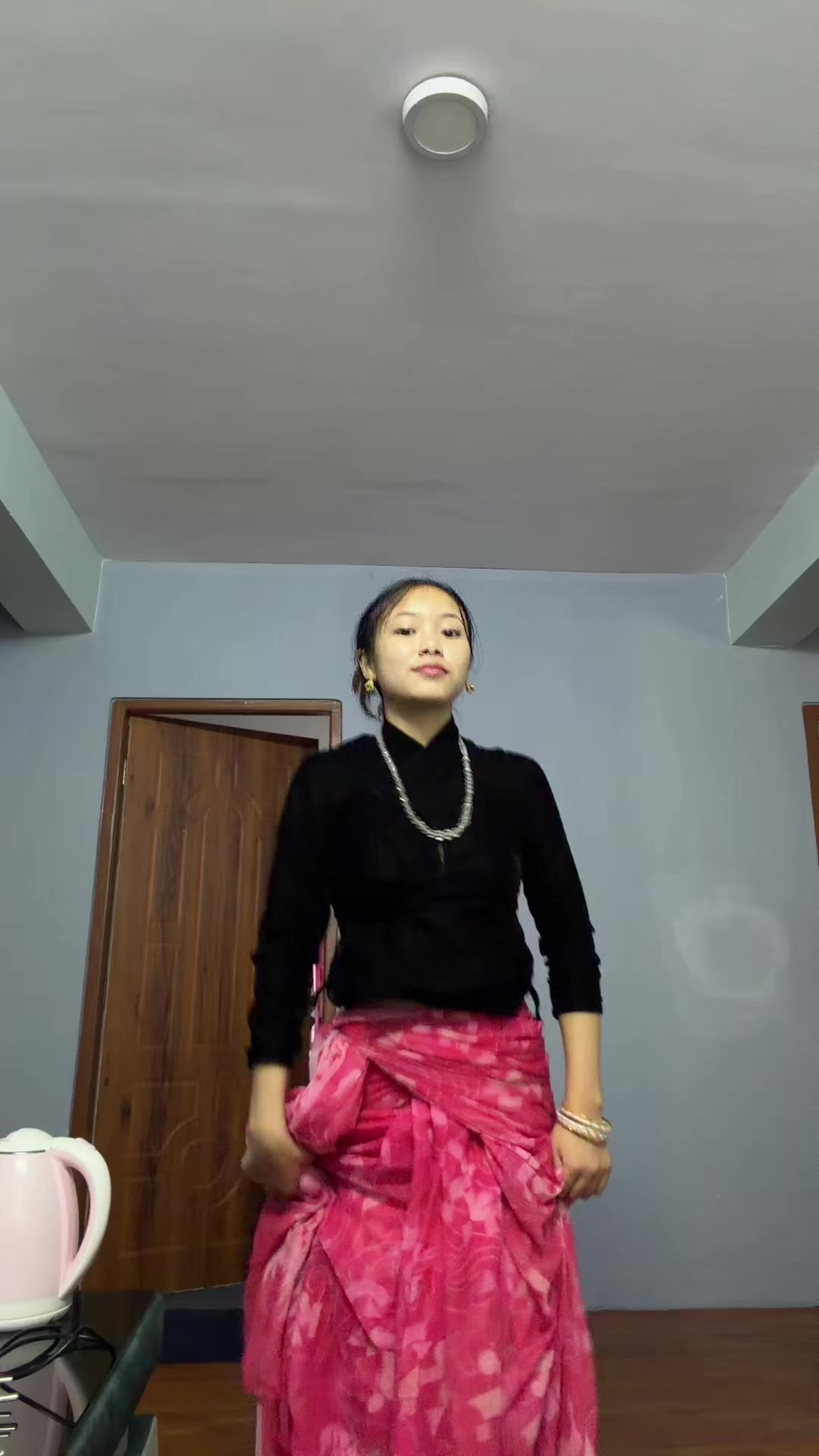@Meenu_