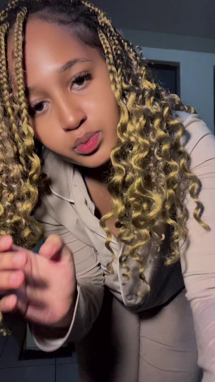 @Lurjay. G