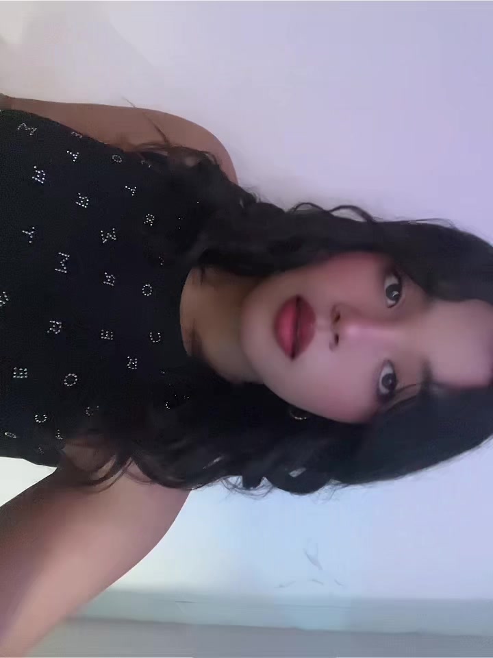 @Luisana🐈⬛