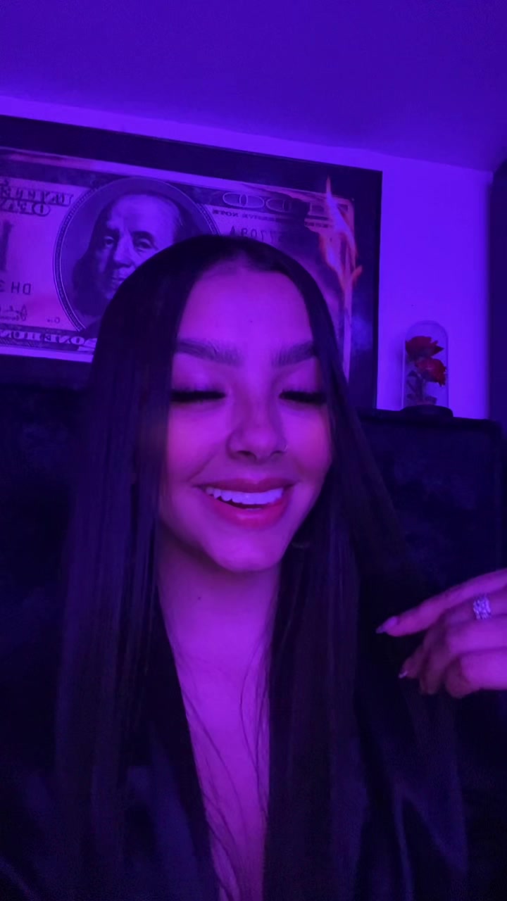 @𝕸𝖆𝖓𝖚𝖊𝖑𝖆⚜️🖤