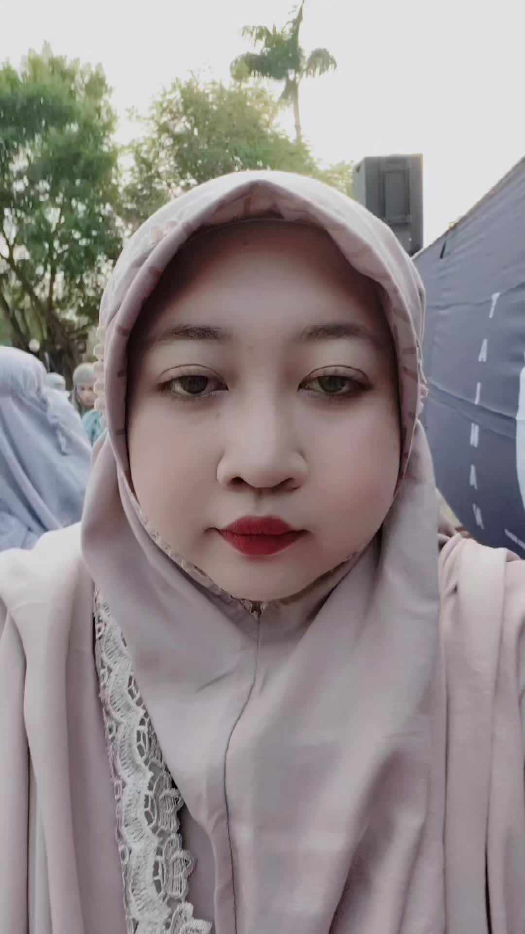 @Ceu Mumun 文文