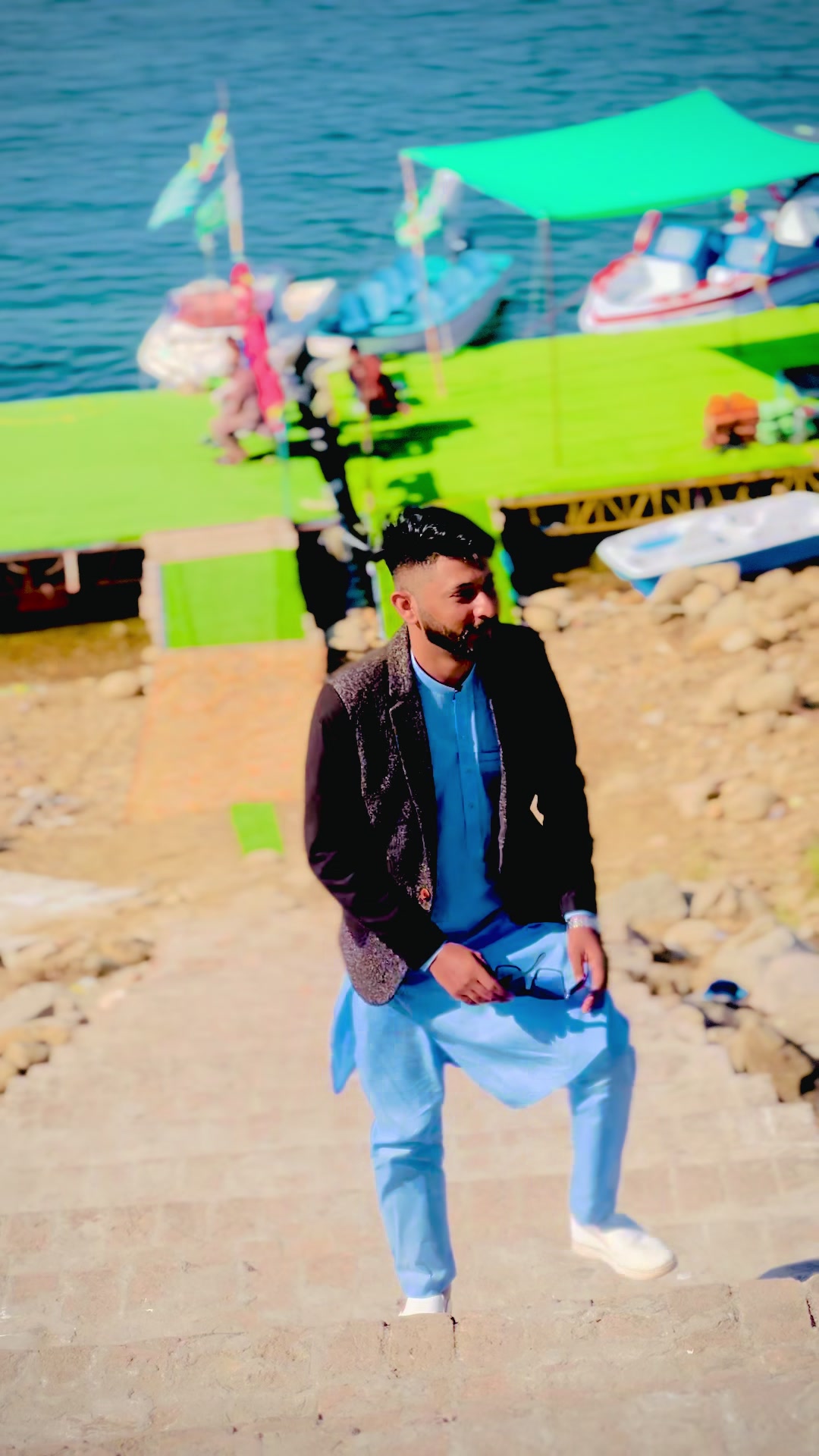 @Sonu Kashmiri