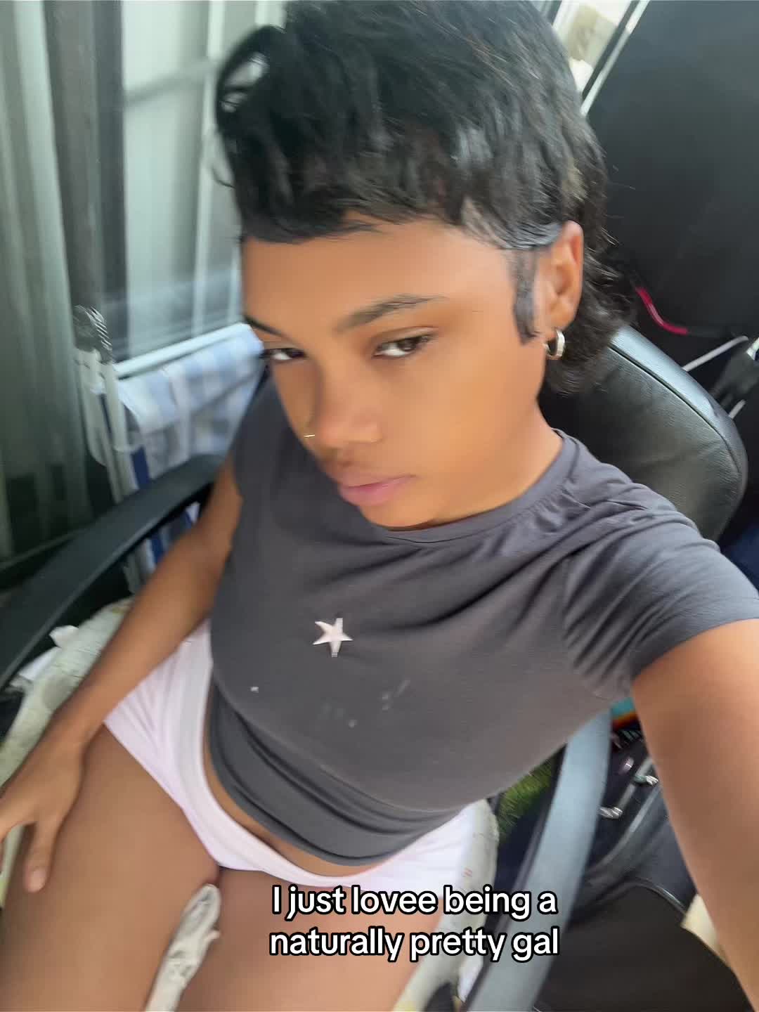 @Tee