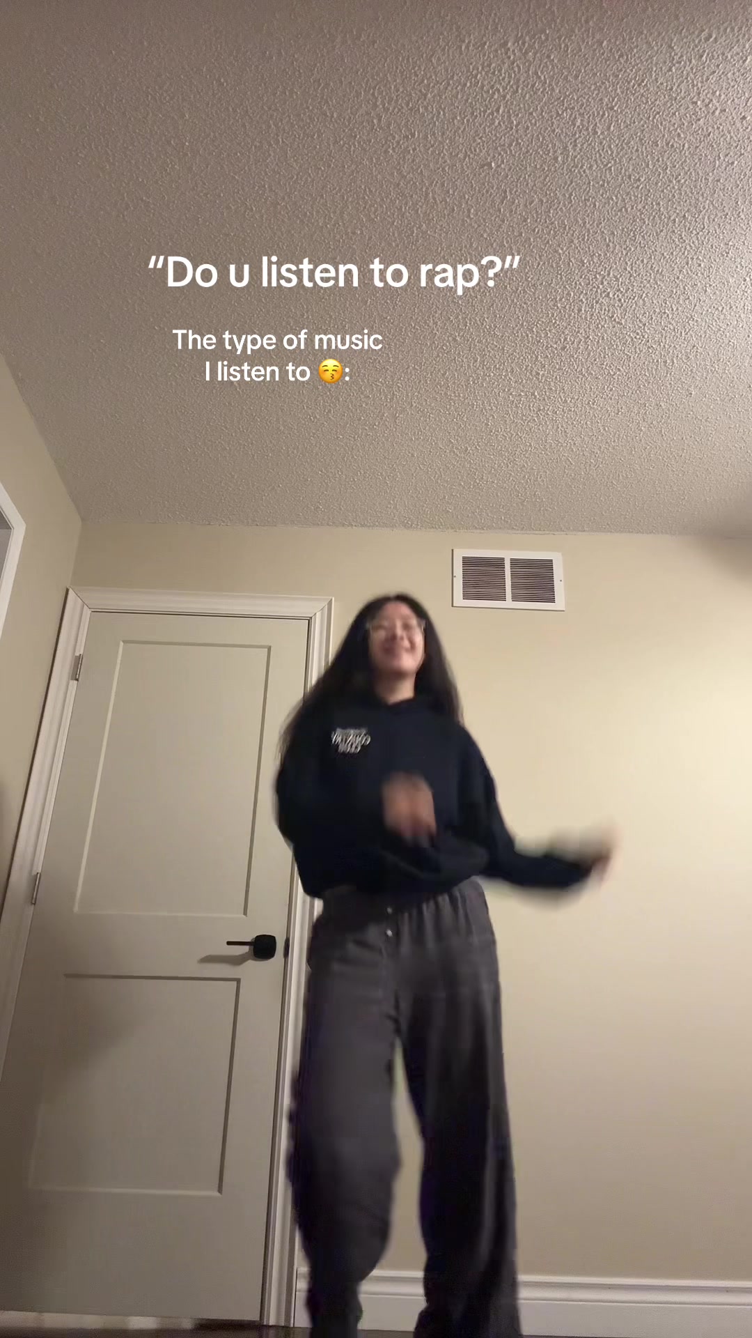 @𝓔𝓶𝓲𝓵𝔂