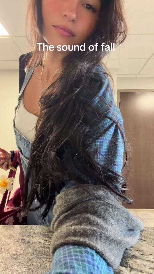 @SAZÓNGURL