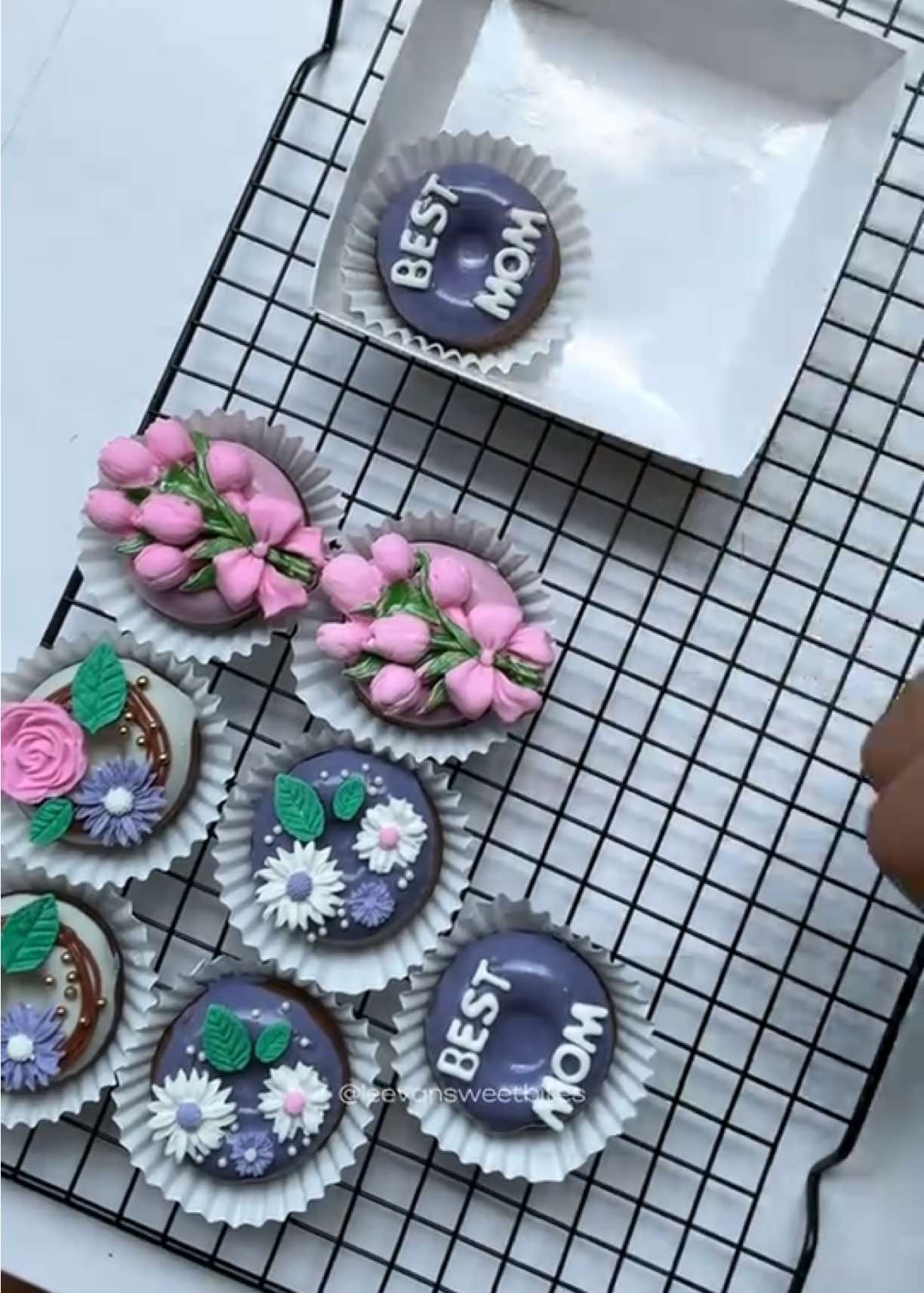 @Leevan’s Sweet Bites