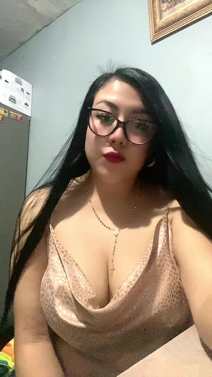 @Nataly Escalante👑