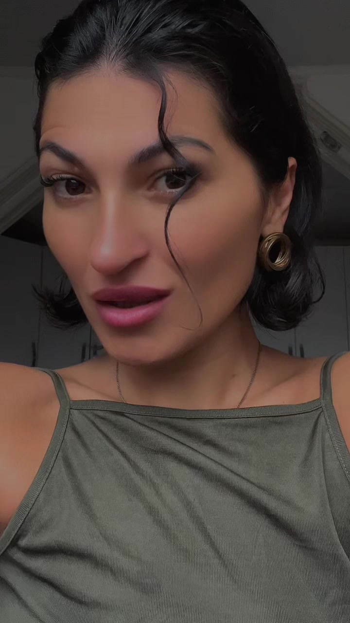 @Sofia Kvaratskhelia