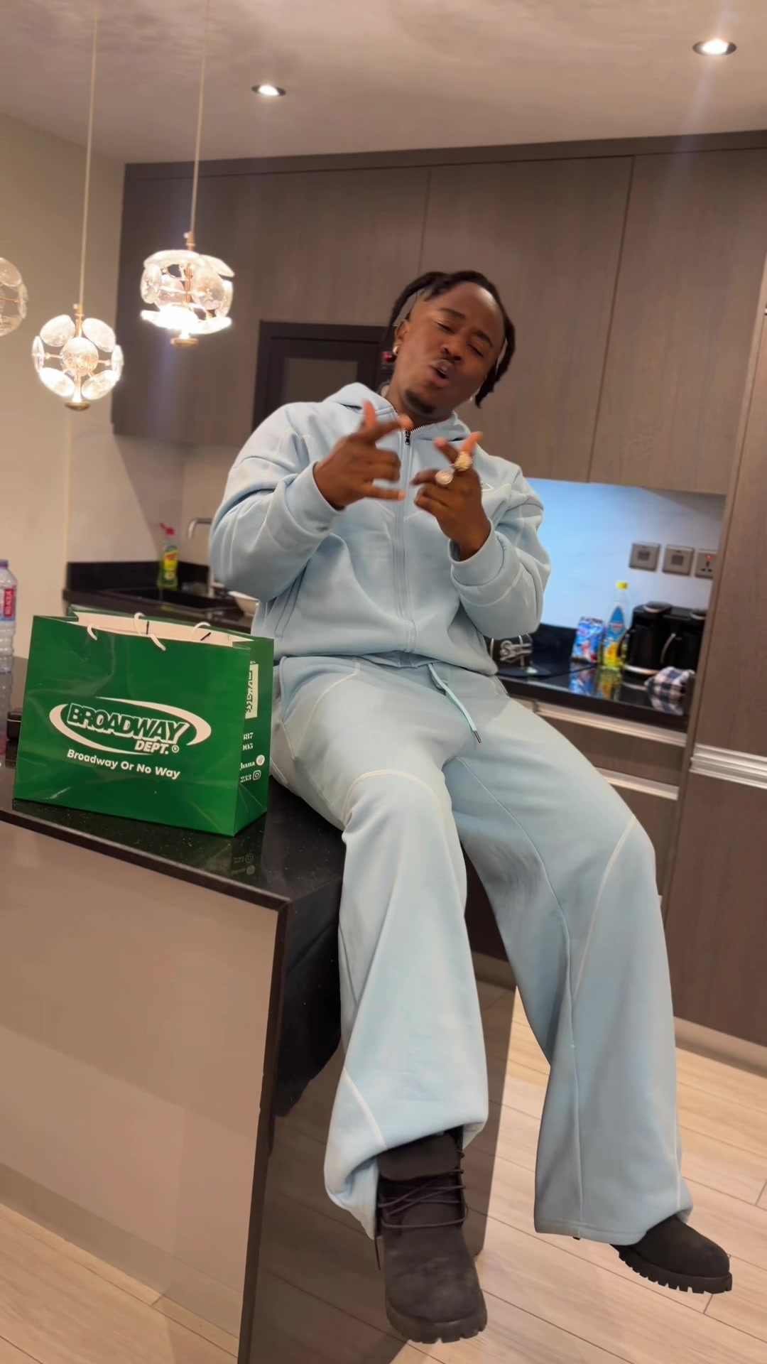 @KING BALANCE🤴