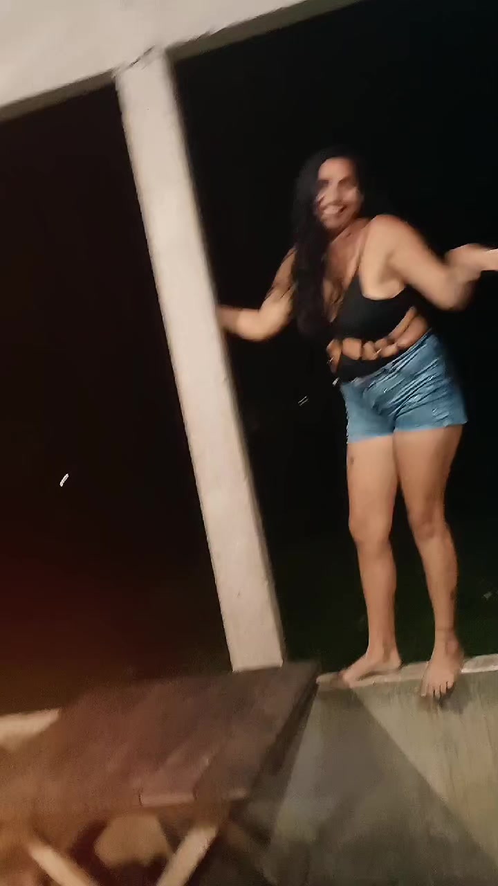 @Isabella