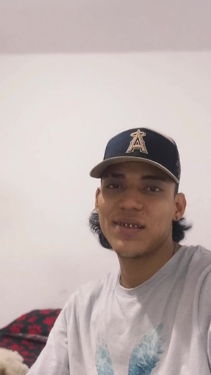 @Carlos Morales🥰❤️🙈