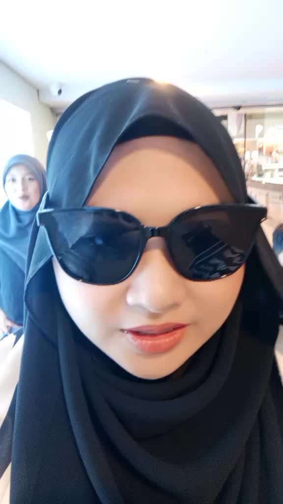 @Qiszreads