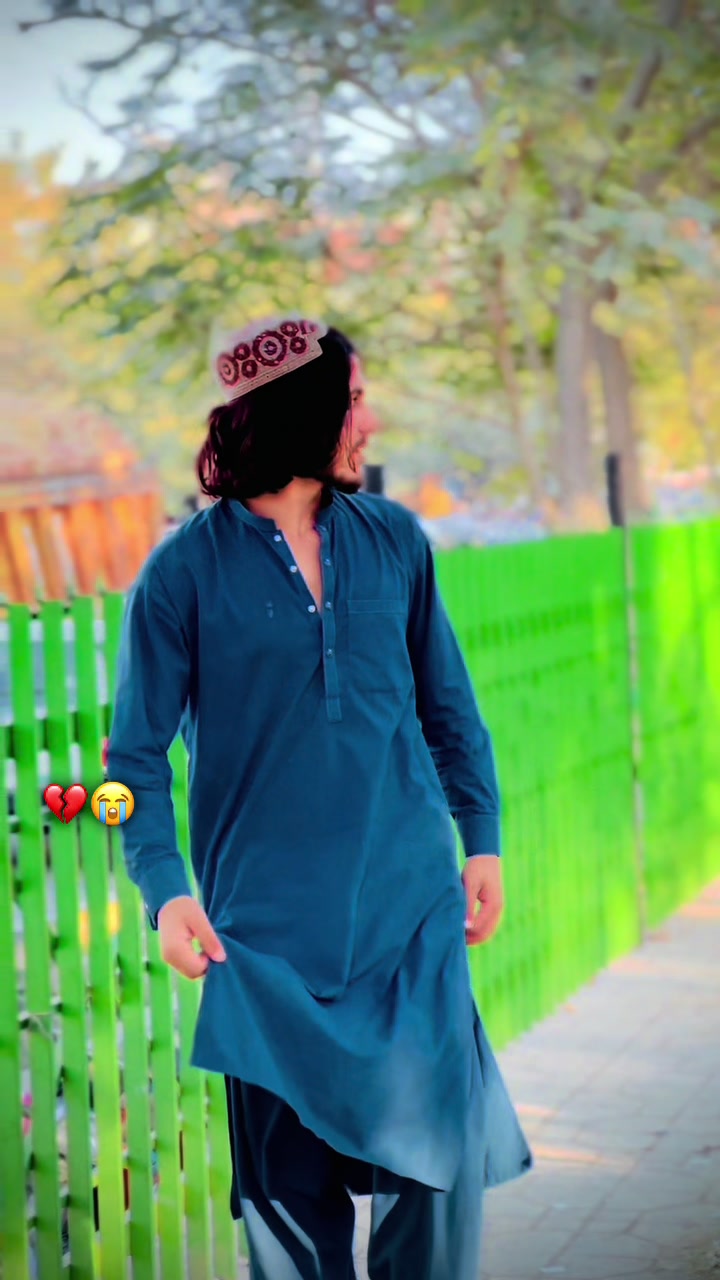@🦅مسافر جانان😍۔۔👀