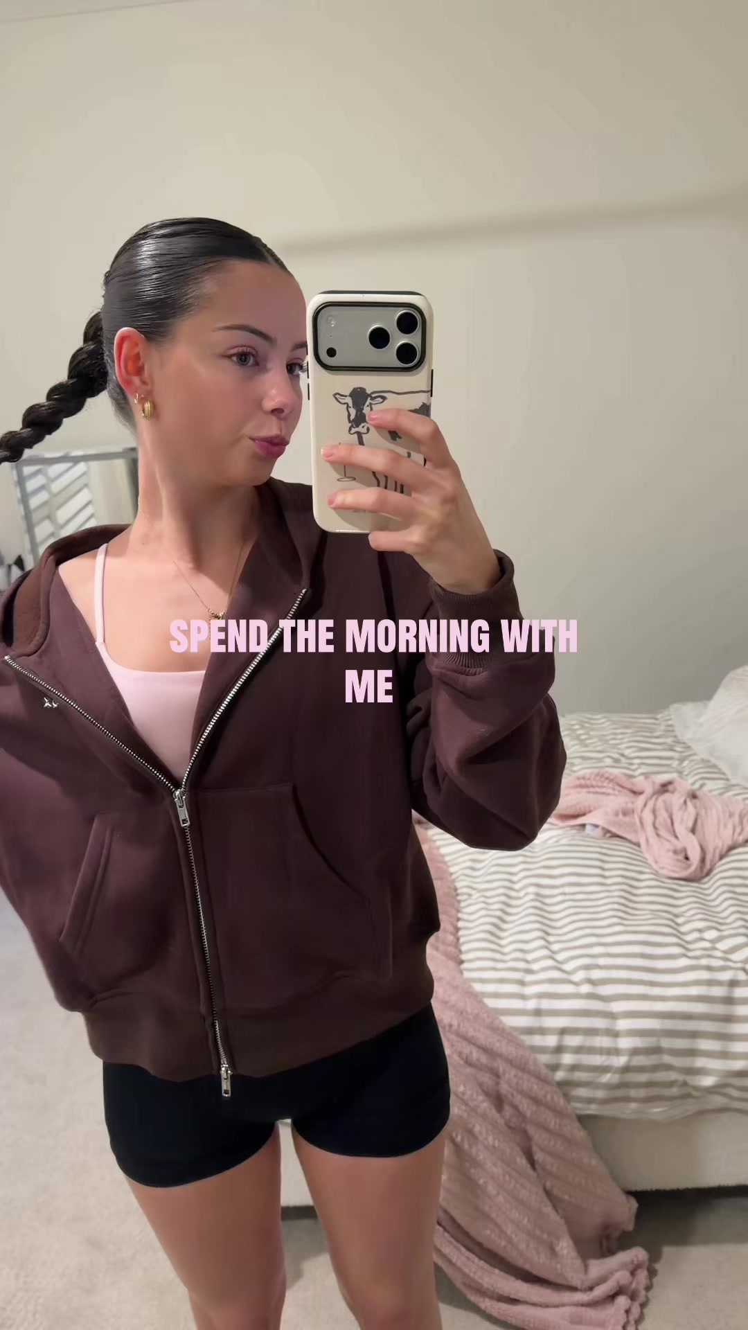 @Ava